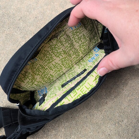 Black Amelia Waist Pack: Ellington - Picture 5 of 12